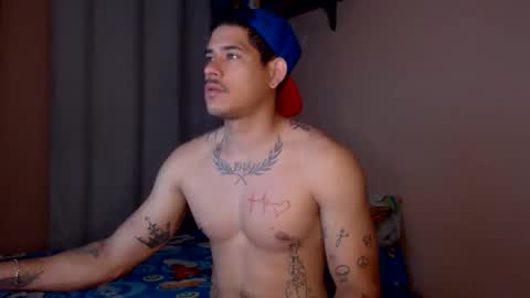 jffer_slhom online show from April 17, 2026, 10:57 pm