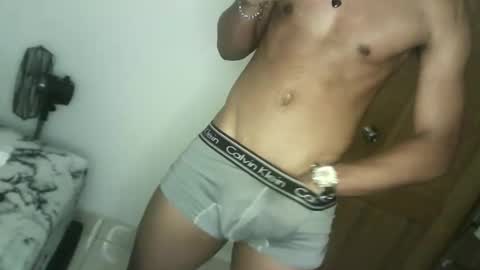 Snapshot of jg1105 chatting on March 17, 2026, 4:06 am jg1105 online show from March 17, 2026, 4:06 am