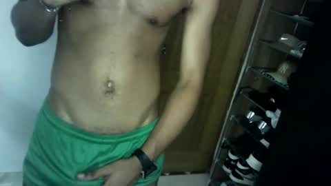 Snapshot of jg1105 chatting on April 3, 2026, 8:29 pm jg1105 online show from April 3, 2026, 8:29 pm