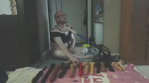 Snapshot of jghosty69 chatting on April 16, 2026, 12:00 am Nasty Cumslut online show from April 16, 2026, 12:00 am