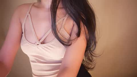 Jhaanvi online show from December 19, 2024, 10:21 pm