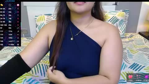 Jhanvi Umarani online show from April 17, 2026, 7:28 pm