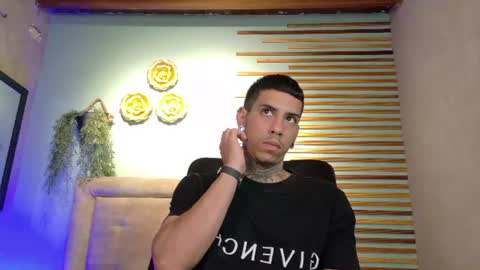Snapshot of jharol_cardona chatting on July 20, 2026, 12:58 am Jharol online show from July 20, 2026, 12:58 am