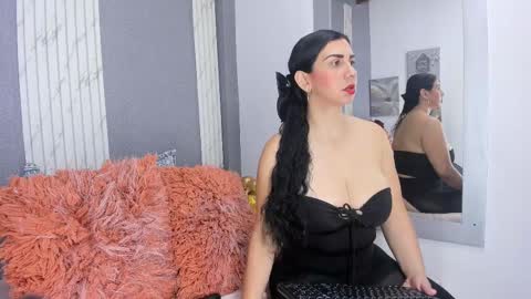 jhasly online show from September 11, 2025, 12:05 pm