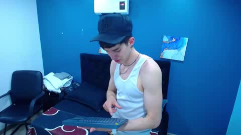 Jheampiero online show from October 31, 2025, 1:56 pm