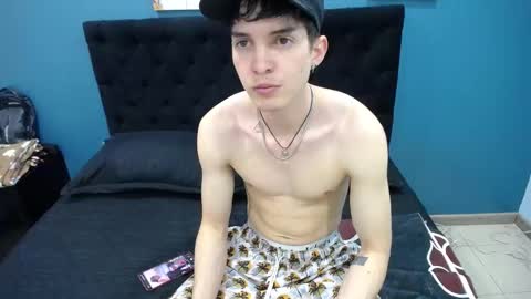 Jheampiero online show from November 3, 2025, 2:07 pm