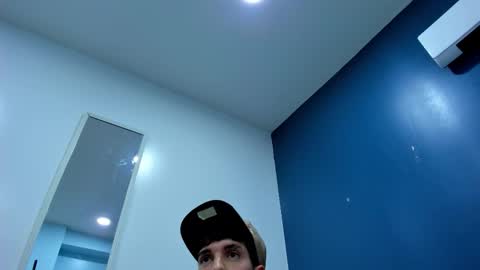 Jheampiero online show from February 3, 2026, 2:53 am