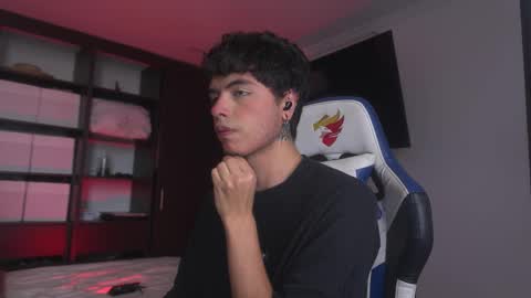 Snapshot of jhn_morghan chatting on December 18, 2025, 7:31 pm Morghan online show from December 18, 2025, 7:31 pm