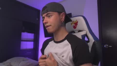 Snapshot of jhn_morghan chatting on February 13, 2026, 8:05 pm Morghan online show from February 13, 2026, 8:05 pm