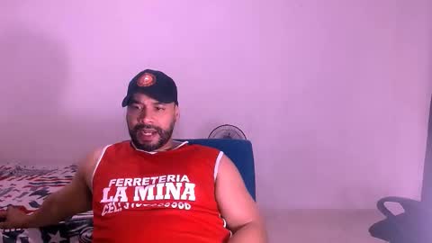 En moreno online show from November 24, 2025, 10:53 pm