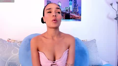 Jhoana  online show from January 23, 2025, 5:31 pm