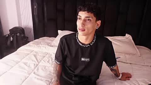 jhoanleandro online show from May 16, 2026, 10:08 pm