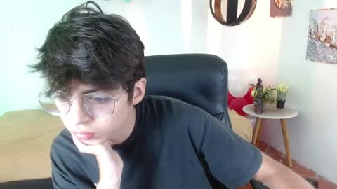 Jhoel online show from March 2, 2025, 12:22 pm