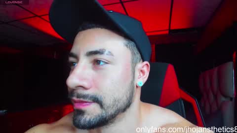 Jhojan Strong  online show from October 22, 2025, 11:26 pm