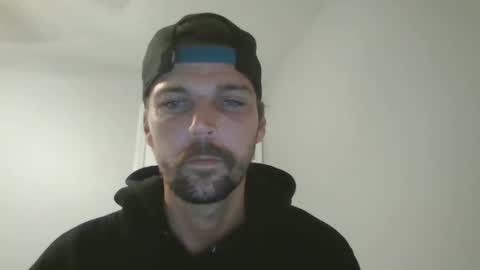 jholls online show from February 26, 2025, 2:15 am