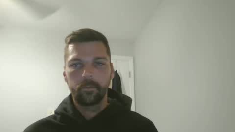 jholls online show from March 4, 2025, 11:11 pm