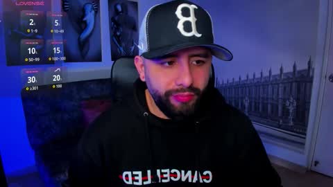 John Bear.... online show from November 15, 2025, 11:18 am