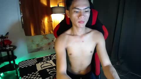 Snapshot of jhon_cummer chatting on May 13, 2026, 3:04 am jhon_cummer online show from May 13, 2026, 3:04 am