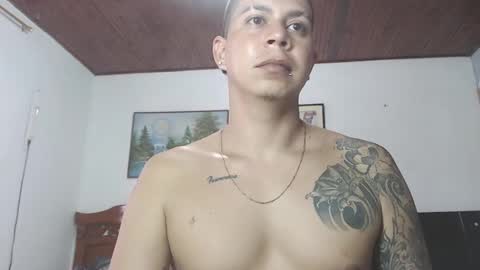 Snapshot of jhon_tommy chatting on December 25, 2024, 4:54 pm jhon tommy online show from December 25, 2024, 4:54 pm