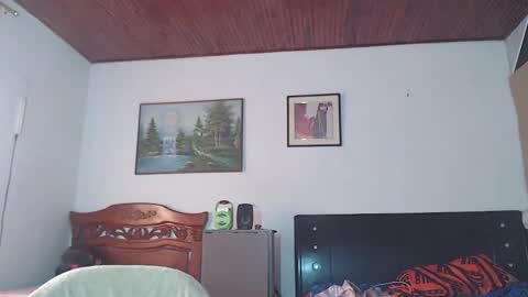 Snapshot of jhon_tommy chatting on February 25, 2025, 2:44 pm jhon tommy online show from February 25, 2025, 2:44 pm