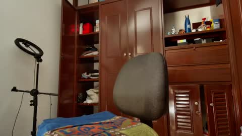 Jhon wich2 online show from July 22, 2026, 6:43 pm