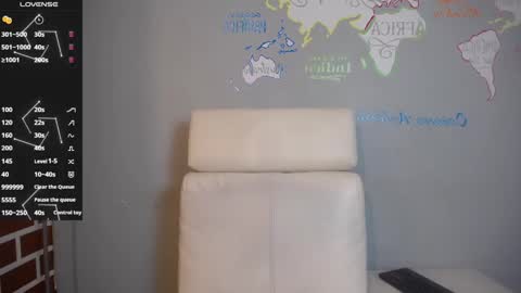 jhon online show from February 19, 2025, 8:10 pm