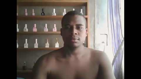 Snapshot of jhonnatanchaverrazabala1 chatting on December 21, 2025, 12:45 pm rikhoter16 online show from December 21, 2025, 12:45 pm