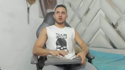 jhonny online show from December 16, 2024, 10:50 am