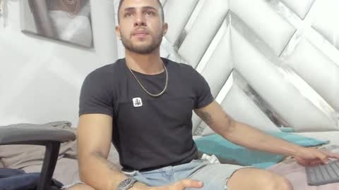 jhonny online show from December 21, 2024, 7:35 am