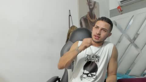 jhonny online show from January 23, 2025, 4:09 am