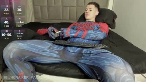 Jhonaiker online show from October 31, 2025, 7:59 pm