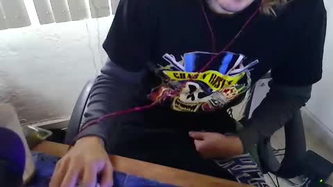 jhonnygoldendick online show from December 7, 2024, 9:44 pm