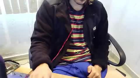 jhonnygoldendick online show from December 11, 2024, 9:01 pm