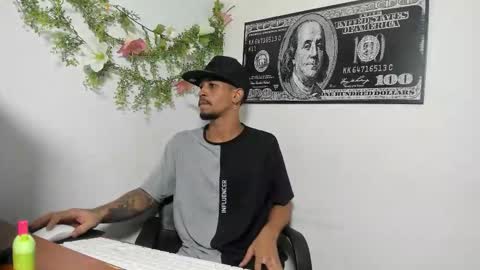 Snapshot of jhonson821 chatting on November 1, 2025, 1:07 am jhonson821 online show from November 1, 2025, 1:07 am