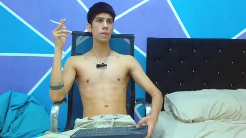 Snapshot of jhony_sex3 chatting on January 31, 2025, 9:05 am jhony_sex3 online show from January 31, 2025, 9:05 am
