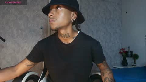 Snapshot of jhonymiller chatting on June 24, 2026, 10:53 pm jhonymiller online show from June 24, 2026, 10:53 pm