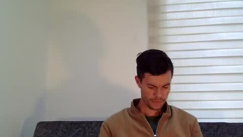   online show from February 19, 2026, 12:12 pm