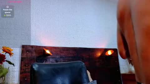 jhosuavega online show from November 22, 2025, 5:06 am