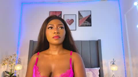 jiah online show from April 26, 2026, 2:09 am