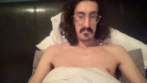 Snapshot of jiggz1986 chatting on March 5, 2025, 9:15 pm Jigz1986 online show from March 5, 2025, 9:15 pm