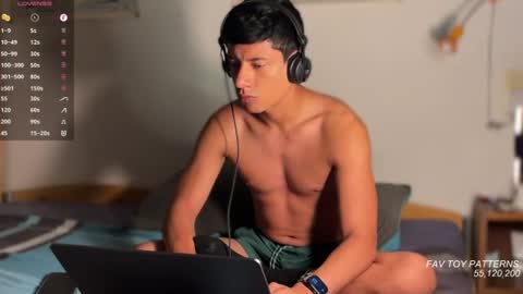 jim_dancer online show from July 14, 2026, 10:37 pm