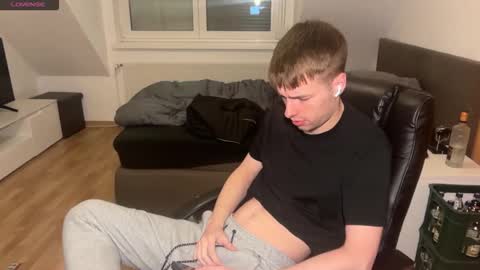 Jimmy online show from April 12, 2026, 7:13 am