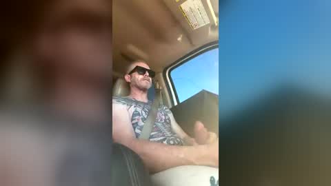 jimboslice4u2 online show from July 8, 2026, 4:44 pm