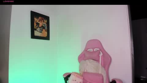 Snapshot of jimenna__ chatting on April 29, 2026, 6:06 am jimenna online show from April 29, 2026, 6:06 am
