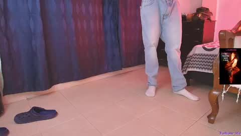 Snapshot of jimm66_ chatting on May 2, 2026, 1:43 am Jimm Independent Model online show from May 2, 2026, 1:43 am
