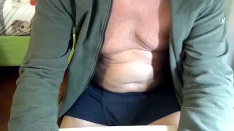 Jimmi online show from February 9, 2026, 1:04 pm