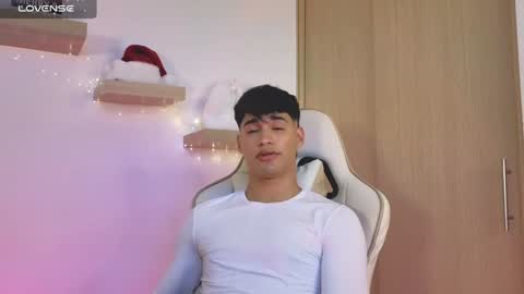 Jimmy Leeh online show from December 24, 2024, 12:00 am