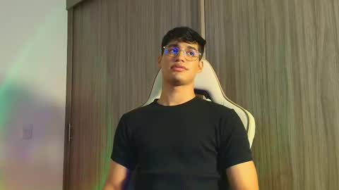 Jimmy Leeh online show from November 13, 2025, 4:11 am