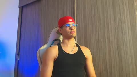 Jimmy Leeh online show from November 28, 2025, 4:37 am