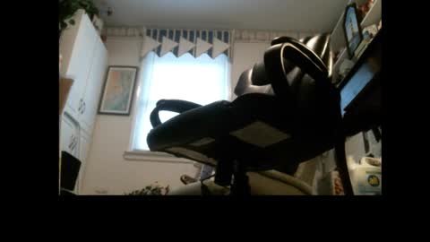 jimwellhung online show from February 11, 2025, 2:46 pm